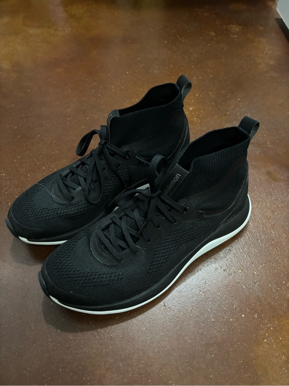 Lululemon Women Workout Shoes